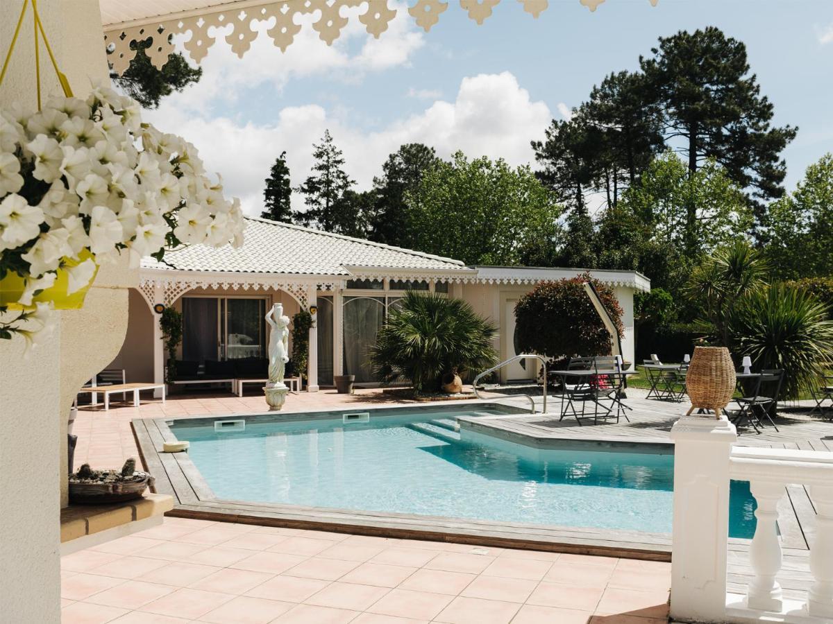 Chambres D'Hotes Villa La Louisiane Ares Exteriör bild